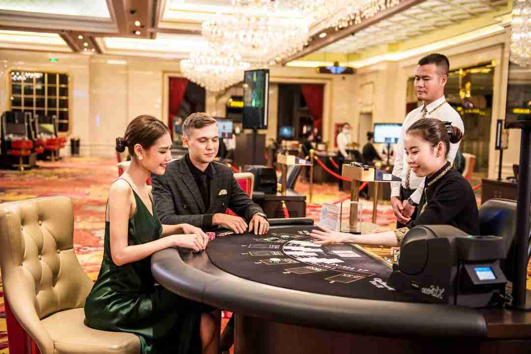 Crown Casino được đầu tư cực đỉnh theo phong cách Hoàng Gia