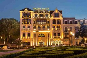 Golden Castle Casino and Hotel: Casino cho mọi tay cược